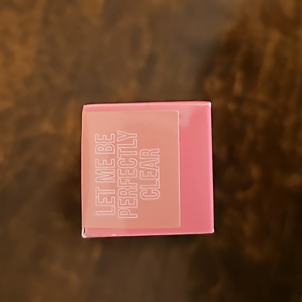 JSC THE gloss - Picture 2 of 2